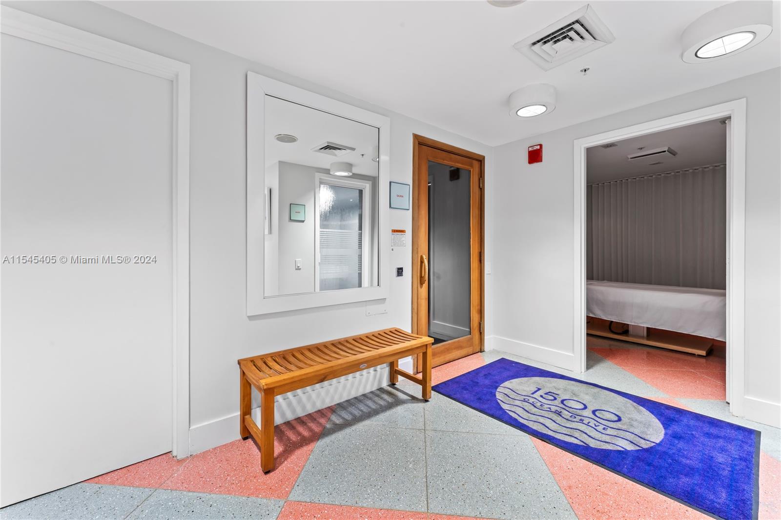 1500 Ocean Dr 410, Miami Beach, Florida 33139, 1 Bedroom Bedrooms, ,1 BathroomBathrooms,Residential,For Sale,1500 Ocean Dr 410,A11545405