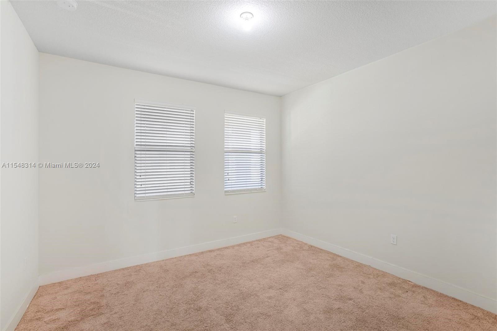 7865 NW 104th Ave 33, Doral, Florida 33178, 2 Bedrooms Bedrooms, ,2 BathroomsBathrooms,Residential,For Sale,7865 NW 104th Ave 33,A11548314