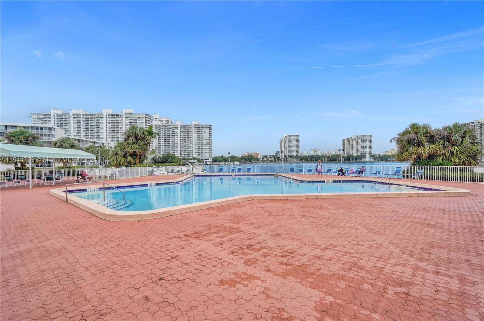 2905 Point East Dr, Aventura, FL, 33160 United States, 2 Bedrooms Bedrooms, ,2 BathroomsBathrooms,Residential,For Sale,Point East Dr,A11544753