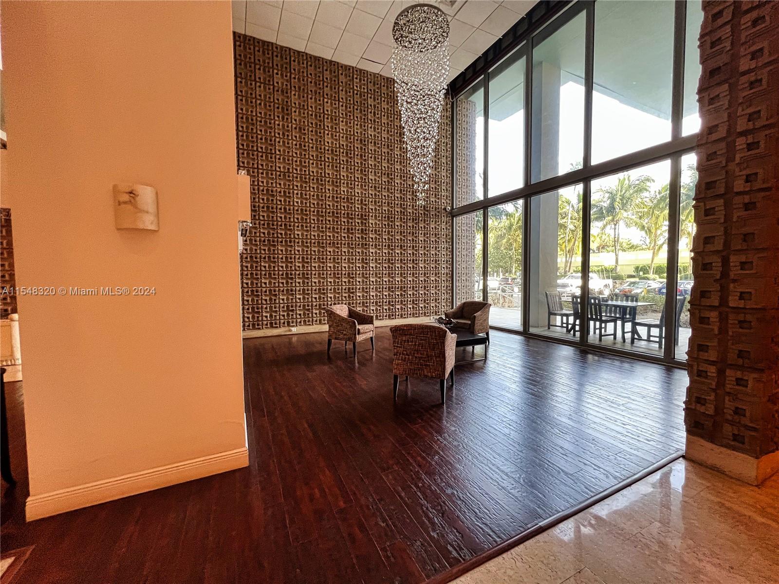 2899 Collins Ave 405, Miami Beach, Florida 33140, 1 Bedroom Bedrooms, 1 Room Rooms,1 BathroomBathrooms,Residential,For Sale,2899 Collins Ave 405,A11548320
