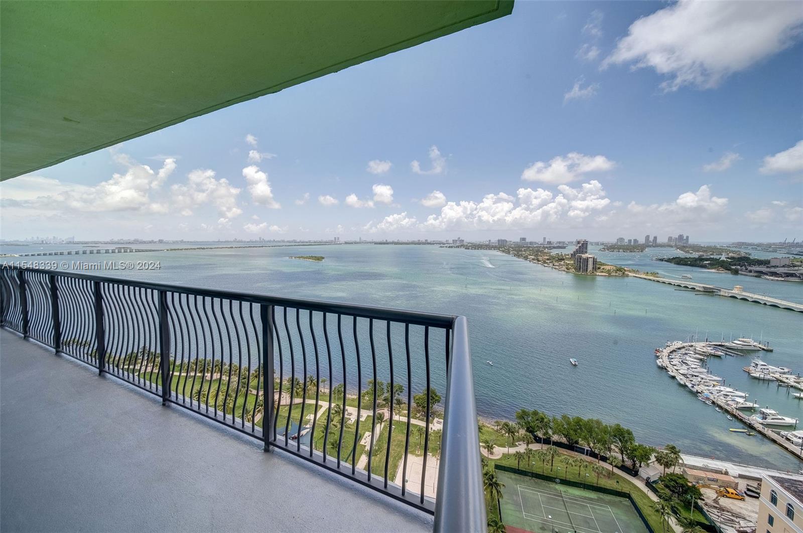 1756 N Bayshore Dr 28B, Miami, Florida 33132, 2 Bedrooms Bedrooms, ,2 BathroomsBathrooms,Residentiallease,For Rent,1756 N Bayshore Dr 28B,A11548339