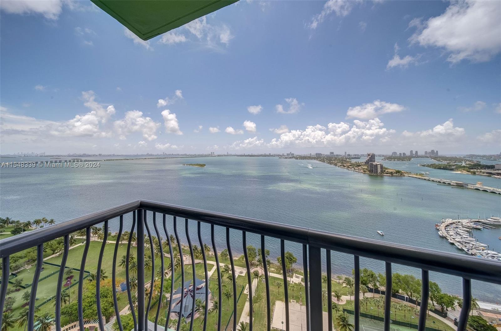 1756 N Bayshore Dr 28B, Miami, Florida 33132, 2 Bedrooms Bedrooms, ,2 BathroomsBathrooms,Residentiallease,For Rent,1756 N Bayshore Dr 28B,A11548339