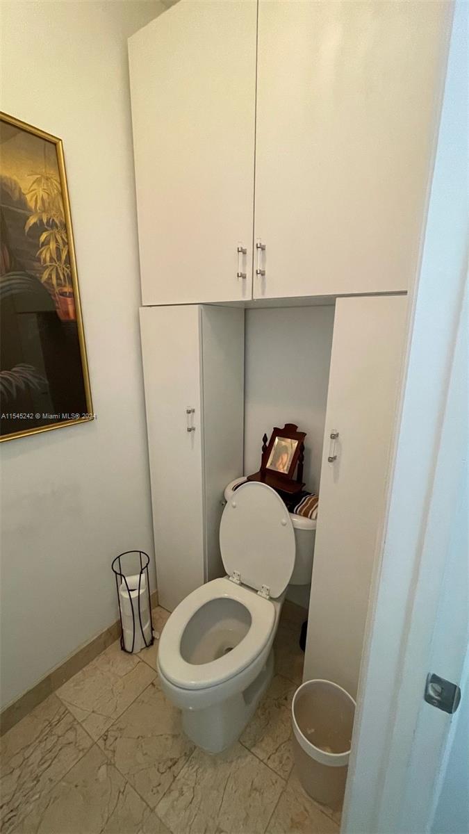 2100 Van Buren St 506, Hollywood, Florida 33020, 2 Bedrooms Bedrooms, ,2 BathroomsBathrooms,Residential,For Sale,2100 Van Buren St 506,A11545242