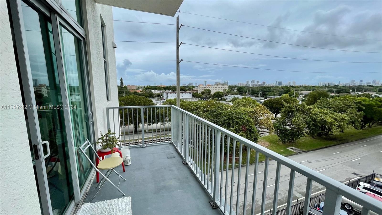 2100 Van Buren St 506, Hollywood, Florida 33020, 2 Bedrooms Bedrooms, ,2 BathroomsBathrooms,Residential,For Sale,2100 Van Buren St 506,A11545242