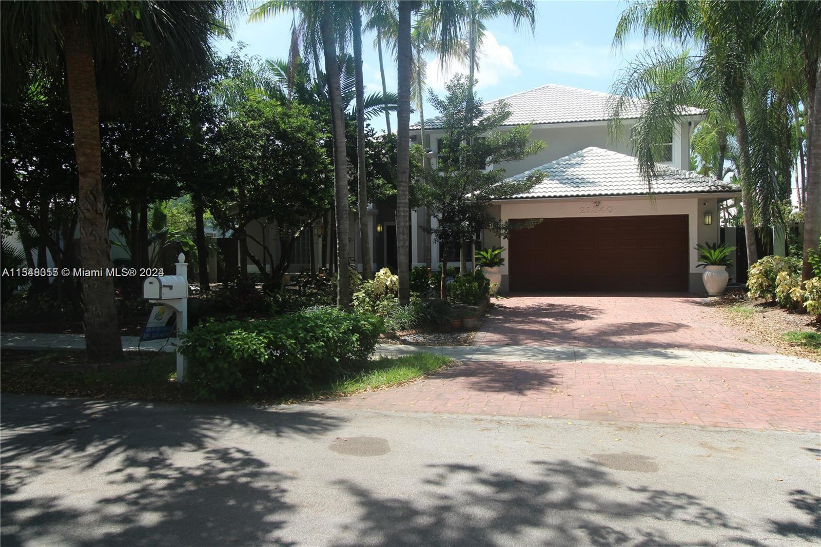 21340 SW 94th Ave  For Sale A11548355, FL