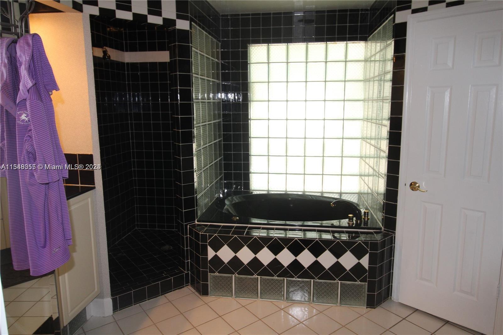 21340 SW 94th Ave, Cutler Bay, Florida 33189, 4 Bedrooms Bedrooms, ,2 BathroomsBathrooms,Residential,For Sale,21340 SW 94th Ave,A11548355