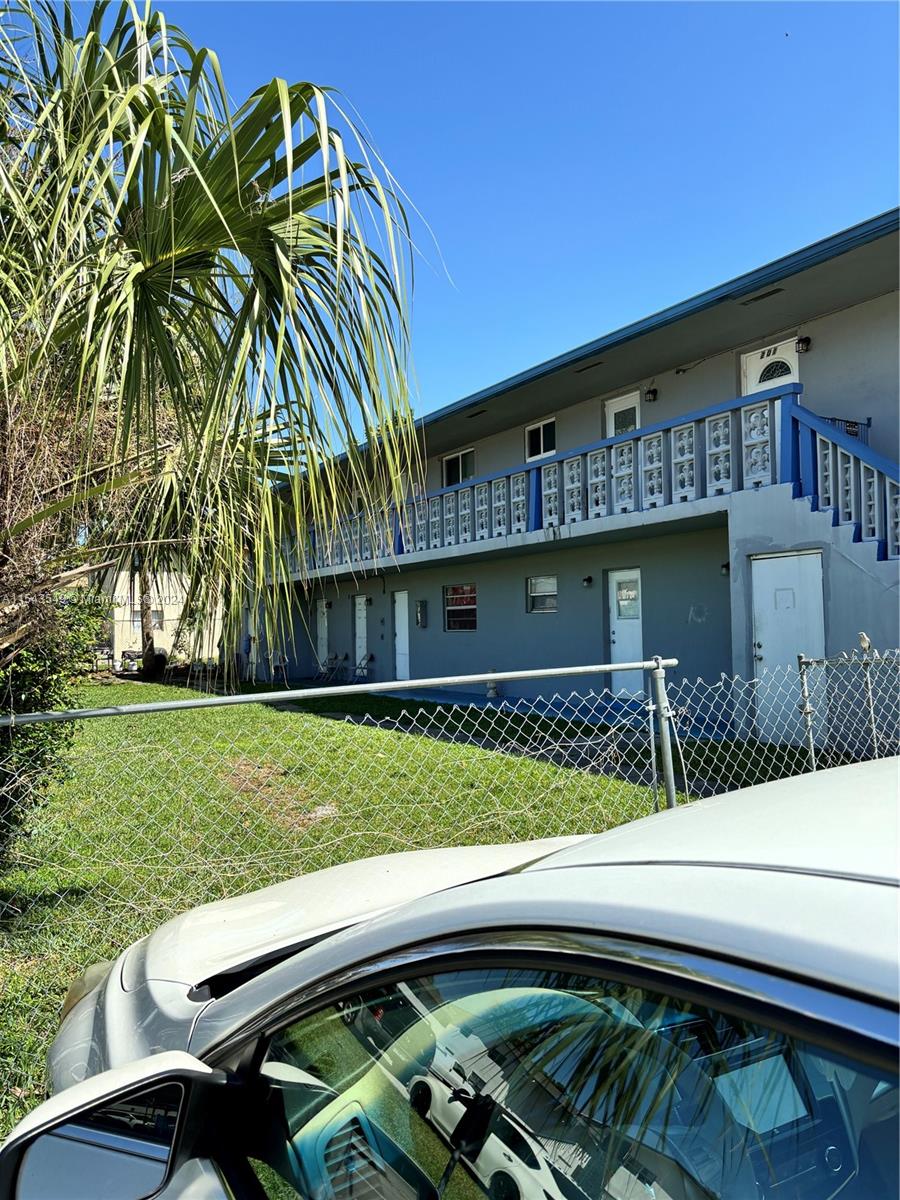 North Lauderdale, Florida 33068, 3 Bedrooms Bedrooms, ,2 BathroomsBathrooms,Residential,For Sale,A11543549