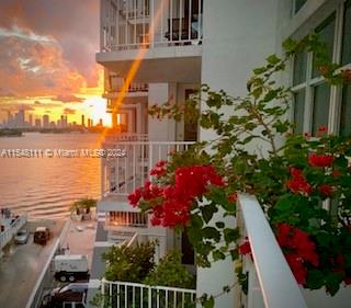 1228 West Ave, Miami Beach, FL, 33139 United States, 1 Bedroom Bedrooms, ,1 BathroomBathrooms,Residential,For Sale,West Ave,A11548111