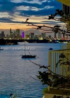 1228 West Ave 511, Miami Beach, Florida 33139, 1 Bedroom Bedrooms, ,1 BathroomBathrooms,Residential,For Sale,1228 West Ave 511,A11548111