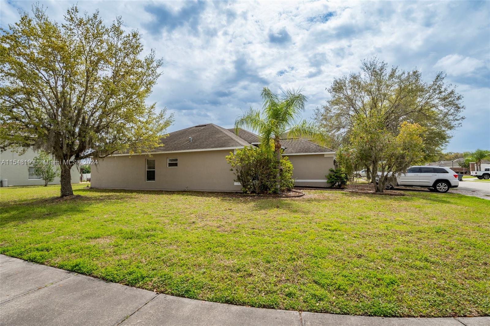 2476 Hamlet Circle, Lakeland, FL, 33810 United States, 4 Bedrooms Bedrooms, ,2 BathroomsBathrooms,Residential,For Sale,Hamlet Circle,A11548199