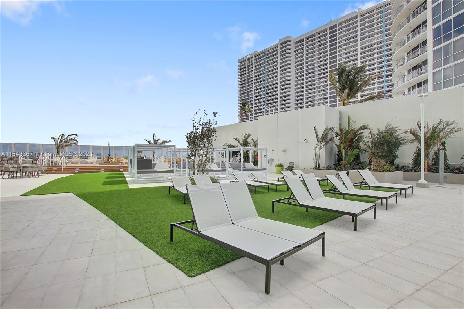 1756 N Bayshore Dr 20L, Miami, Florida 33132, 1 Bedroom Bedrooms, ,1 BathroomBathrooms,Residentiallease,For Rent,1756 N Bayshore Dr 20L,A11548367
