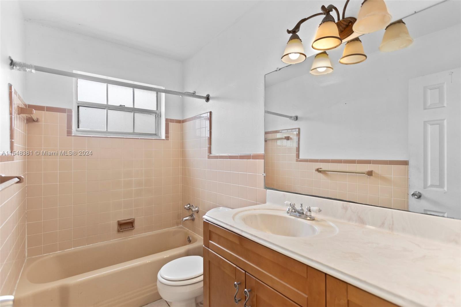 2560 NE 207th Ter, Miami, Florida 33180, 3 Bedrooms Bedrooms, ,2 BathroomsBathrooms,Residential,For Sale,2560 NE 207th Ter,A11548381