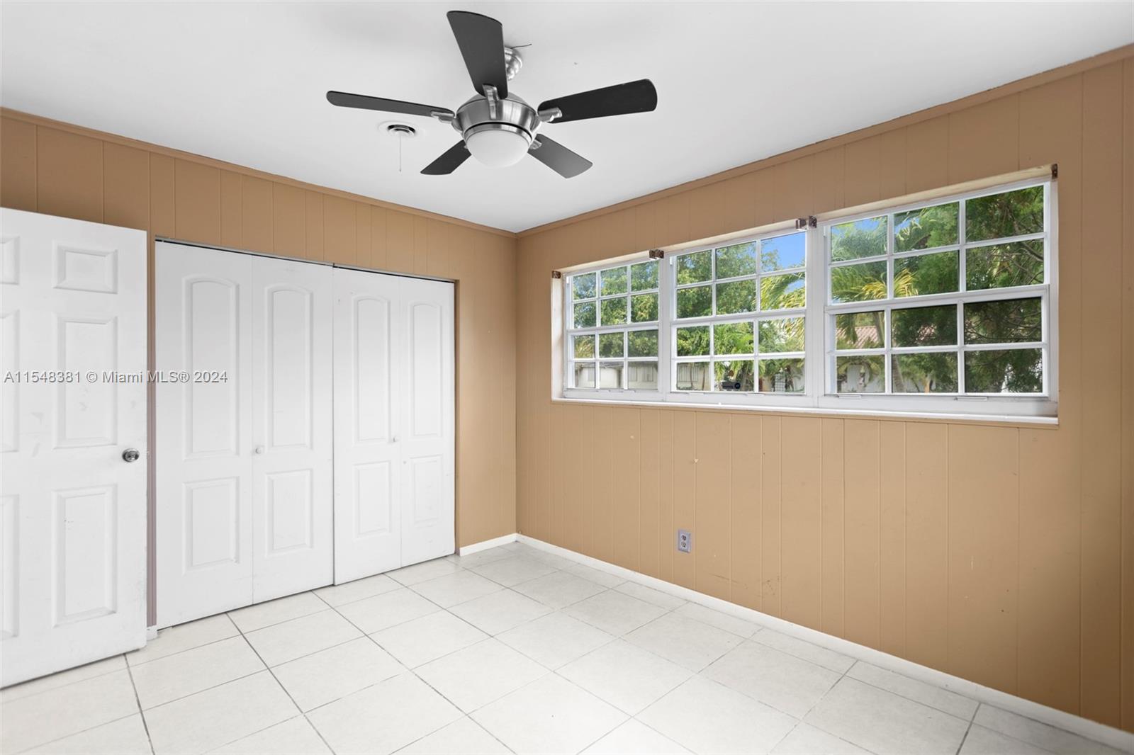 2560 NE 207th Ter, Miami, Florida 33180, 3 Bedrooms Bedrooms, ,2 BathroomsBathrooms,Residential,For Sale,2560 NE 207th Ter,A11548381