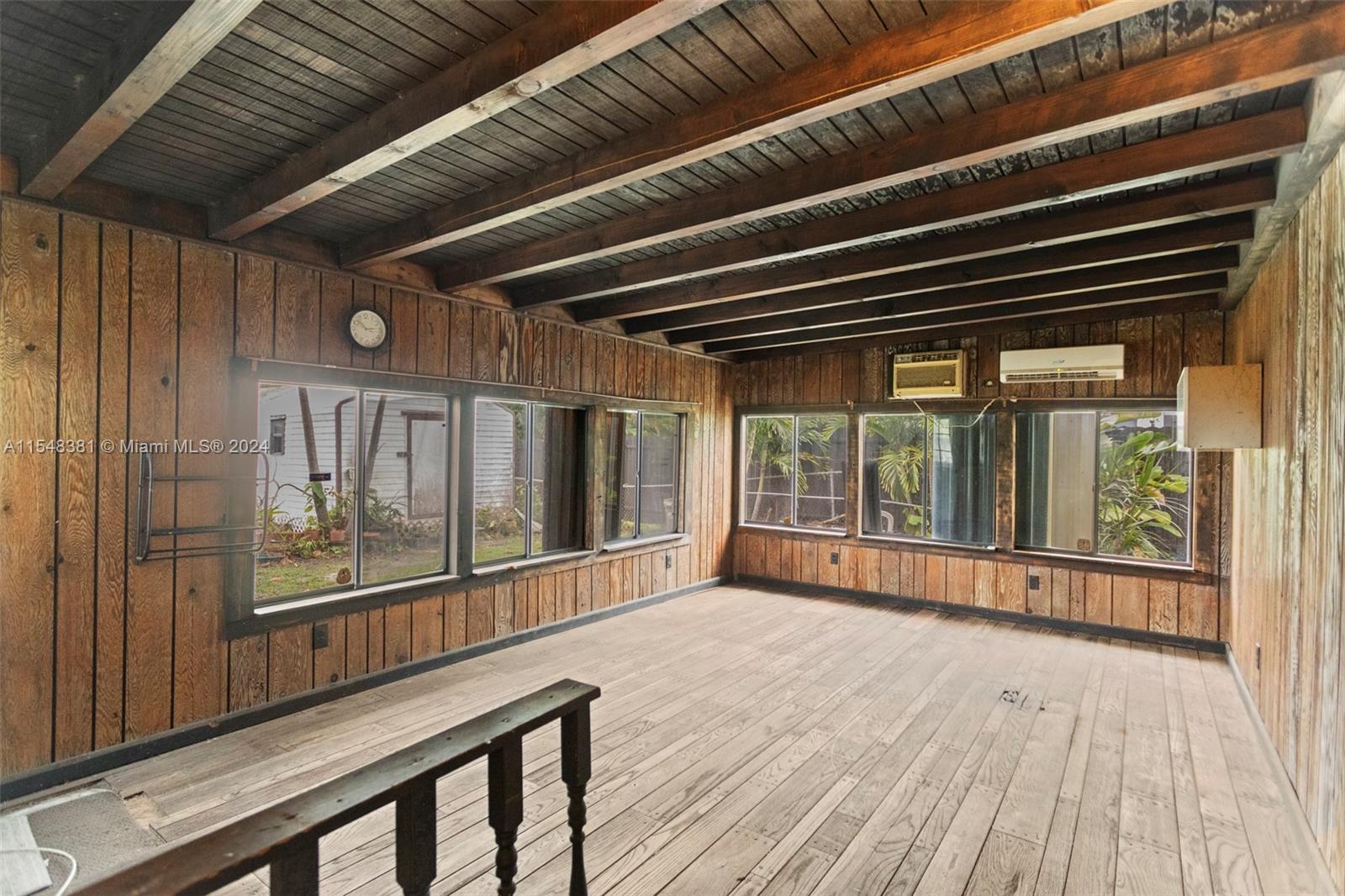 2560 NE 207th Ter, Miami, Florida 33180, 3 Bedrooms Bedrooms, ,2 BathroomsBathrooms,Residential,For Sale,2560 NE 207th Ter,A11548381