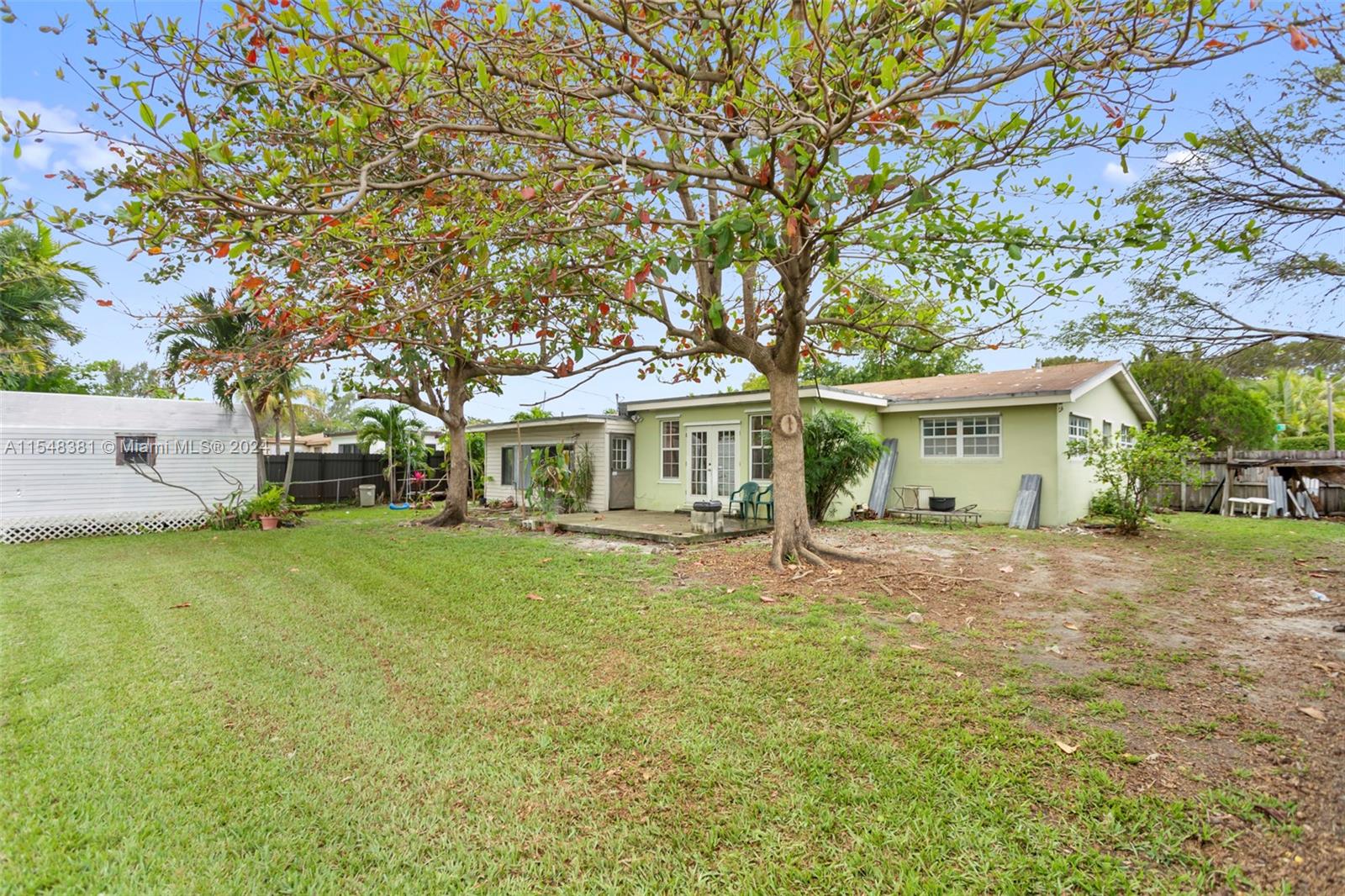 2560 NE 207th Ter, Miami, Florida 33180, 3 Bedrooms Bedrooms, ,2 BathroomsBathrooms,Residential,For Sale,2560 NE 207th Ter,A11548381