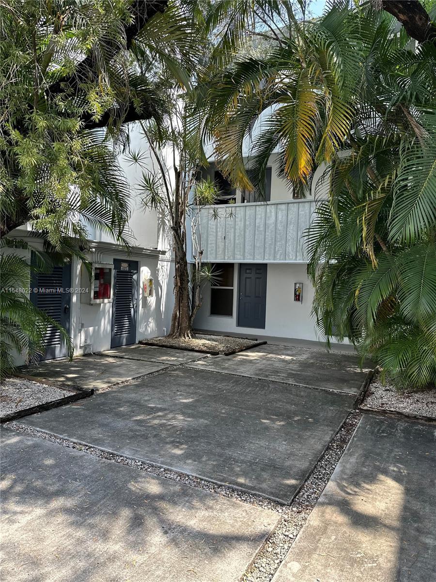 3071 SW 27th Ave #6 For Sale A11548022, FL