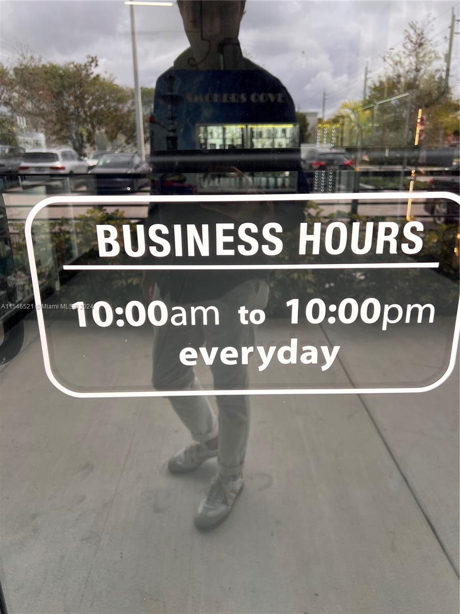 613 W Hallandale Blvd., Hallandale Beach, Florida 33009, ,Businessopportunity,For Sale,613 W Hallandale Blvd.,A11546521