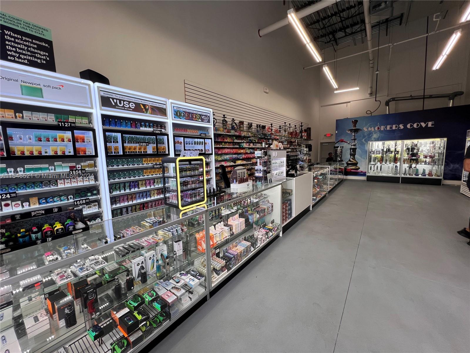 613 W Hallandale Blvd., Hallandale Beach, Florida 33009, ,Businessopportunity,For Sale,613 W Hallandale Blvd.,A11546521