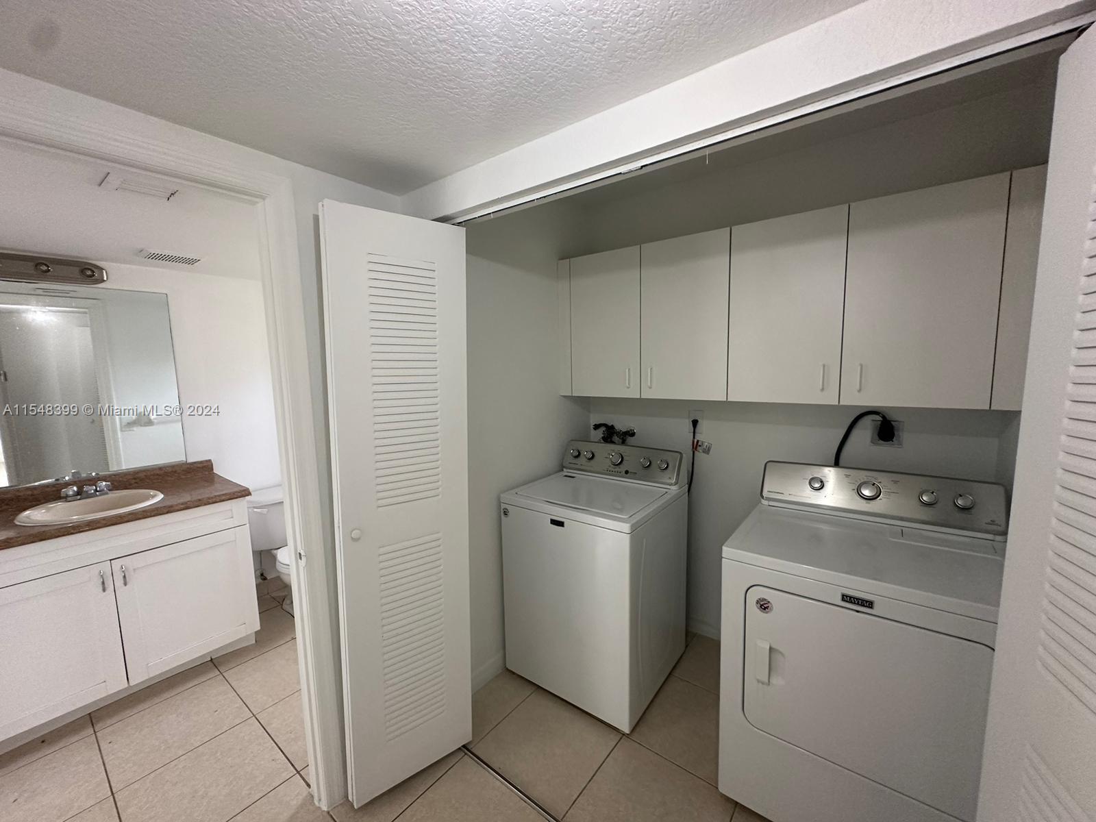 430 20th St, Miami, FL, 33127 United States, 3 Bedrooms Bedrooms, ,2 BathroomsBathrooms,Residential,For Sale,20th St,A11548399