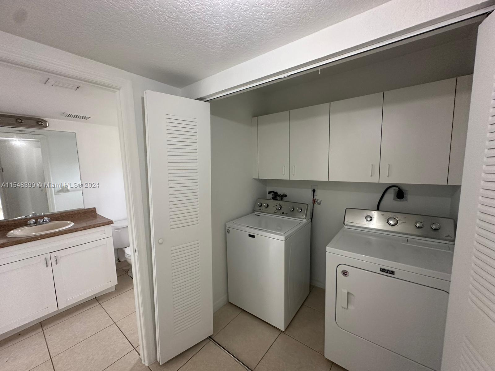 430 NW 20th St, Miami, Florida 33127, 3 Bedrooms Bedrooms, ,2 BathroomsBathrooms,Residential,For Sale,430 NW 20th St,A11548399