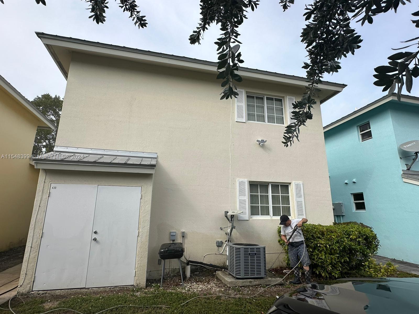 430 NW 20th St, Miami, Florida 33127, 3 Bedrooms Bedrooms, ,2 BathroomsBathrooms,Residential,For Sale,430 NW 20th St,A11548399