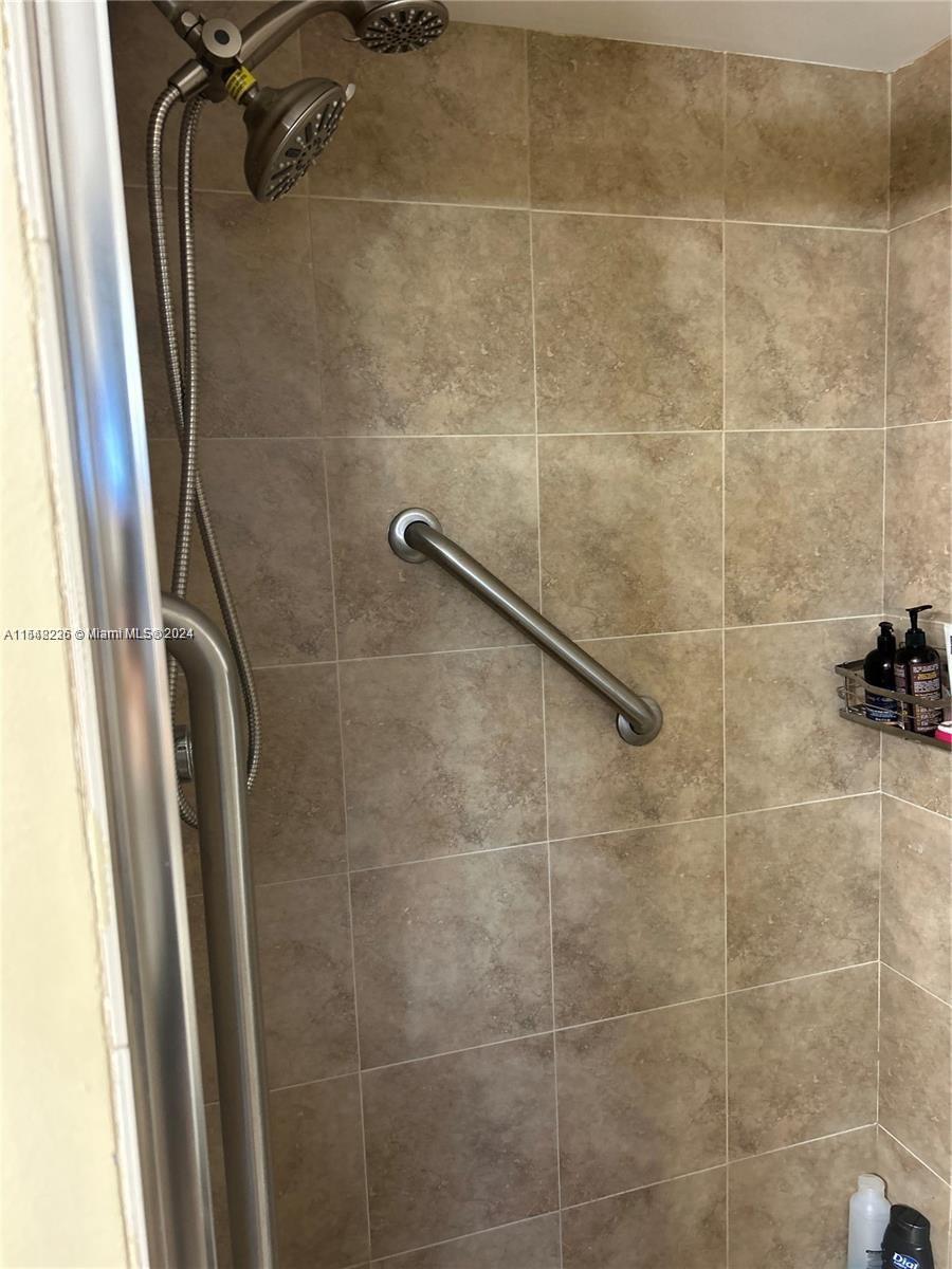 9001 Sunrise Lakes Blvd 309, Sunrise, Florida 33322, 2 Bedrooms Bedrooms, ,2 BathroomsBathrooms,Residential,For Sale,9001 Sunrise Lakes Blvd 309,A11548236