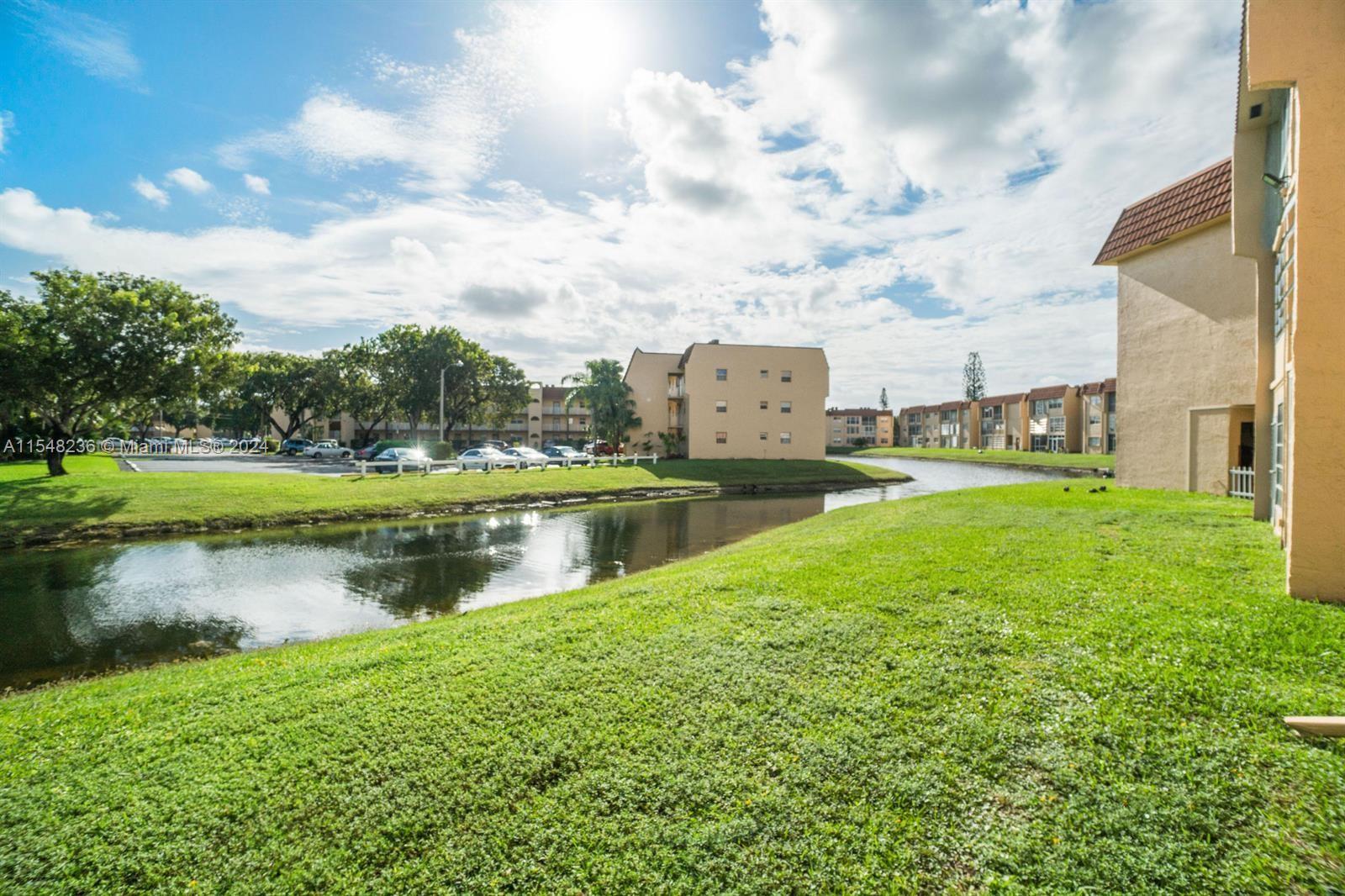 9001 Sunrise Lakes Blvd, Sunrise, FL, 33322 United States, 2 Bedrooms Bedrooms, ,2 BathroomsBathrooms,Residential,For Sale,Sunrise Lakes Blvd,A11548236