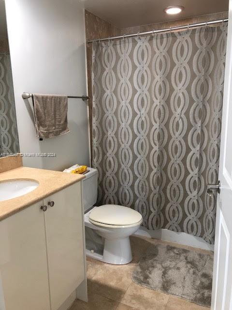 1745 E HALLANDALE BEACH BL 705W, Hallandale Beach, Florida 33009, 2 Bedrooms Bedrooms, ,2 BathroomsBathrooms,Residentiallease,For Rent,1745 E HALLANDALE BEACH BL 705W,A11548407