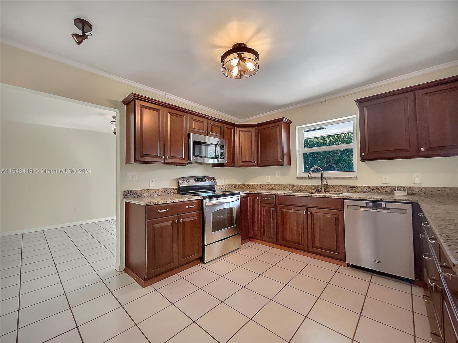 27521 SW 165th Ave, Homestead, Florida 33031, 4 Bedrooms Bedrooms, ,3 BathroomsBathrooms,Residential,For Sale,27521 SW 165th Ave,A11548418