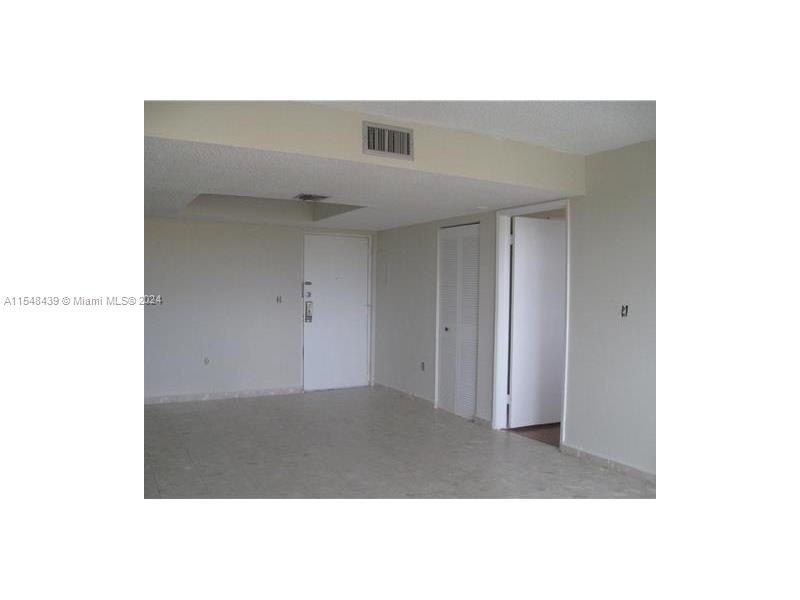Miami, Florida 33193, 2 Bedrooms Bedrooms, ,2 BathroomsBathrooms,Residential,For Sale,A11548439
