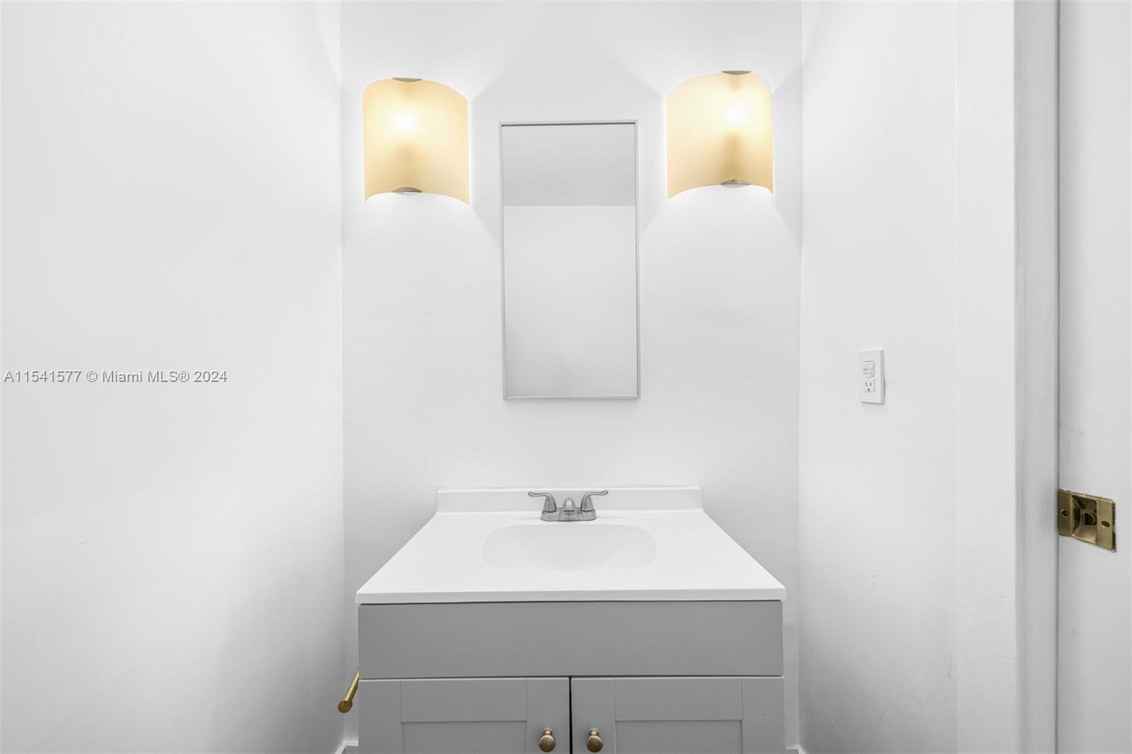 76 NW 97th St, Miami Shores, Florida 33150, 3 Bedrooms Bedrooms, ,3 BathroomsBathrooms,Residential,For Sale,76 NW 97th St,A11541577