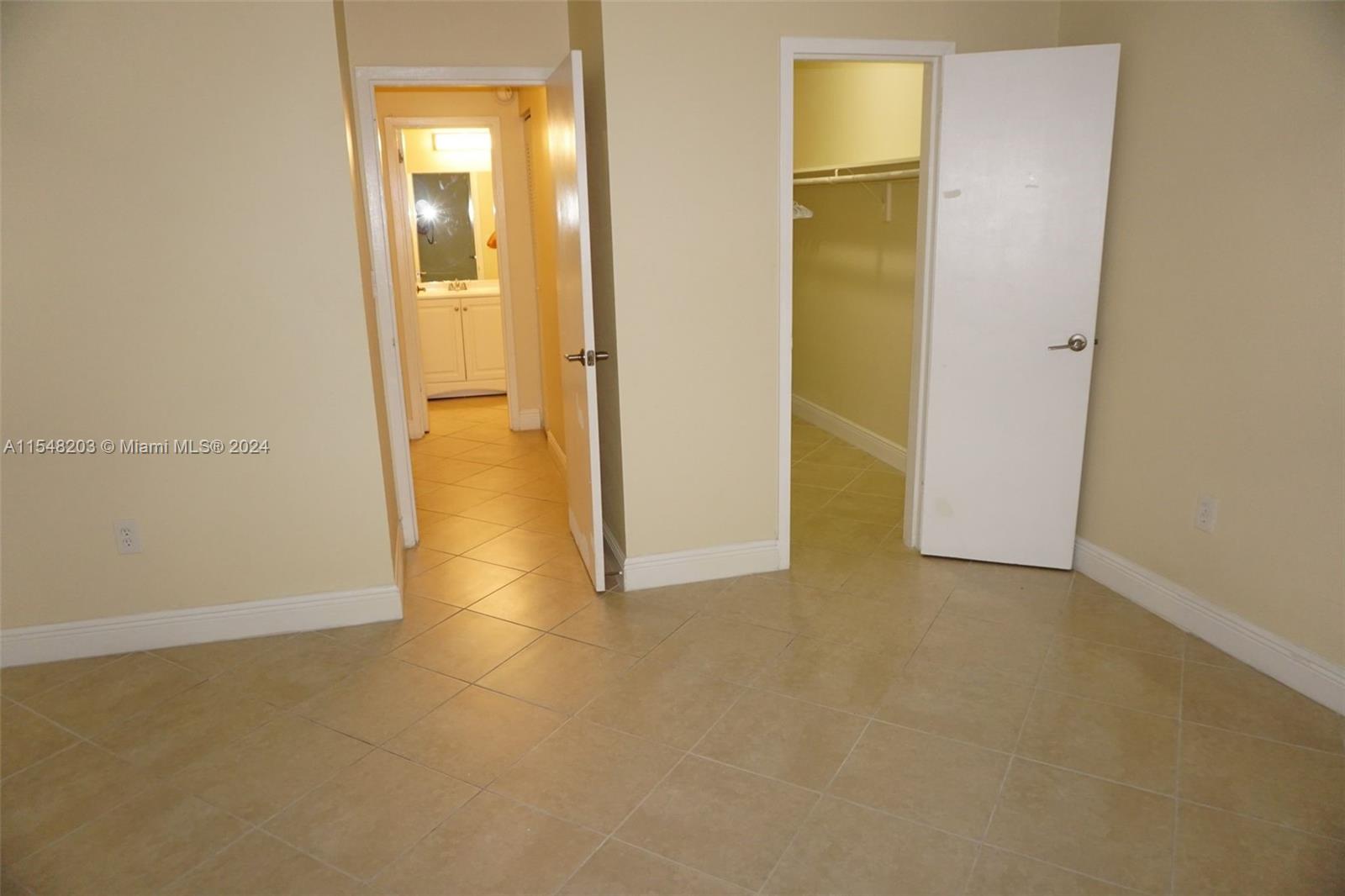 4804 79th Ave, Doral, FL, 33166 United States, 1 Bedroom Bedrooms, ,1 BathroomBathrooms,Residential,For Sale,79th Ave,A11548203