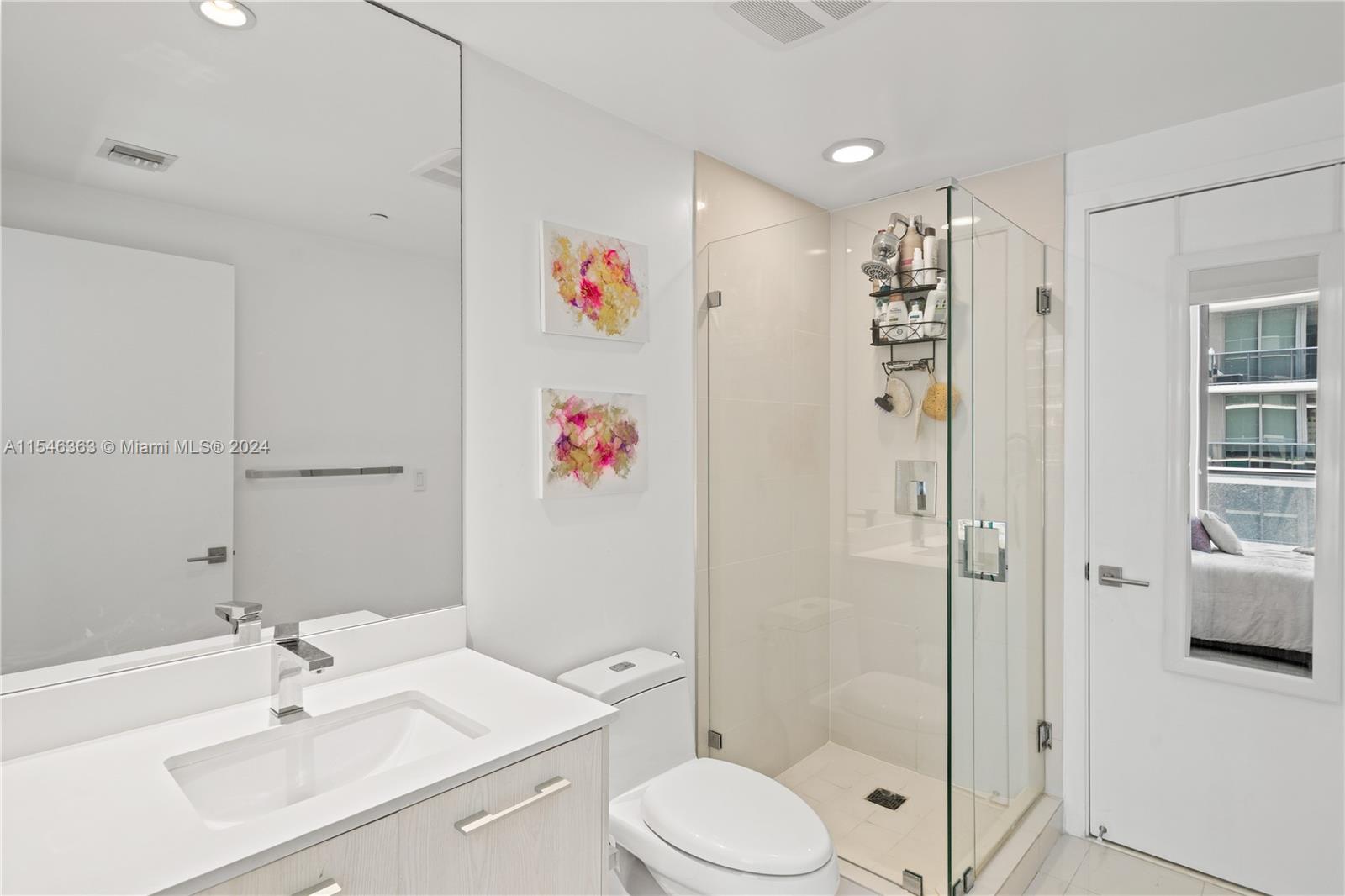 55 SW 9th St 3601, Miami, Florida 33130, 2 Bedrooms Bedrooms, ,2 BathroomsBathrooms,Residential,For Sale,55 SW 9th St 3601,A11546363