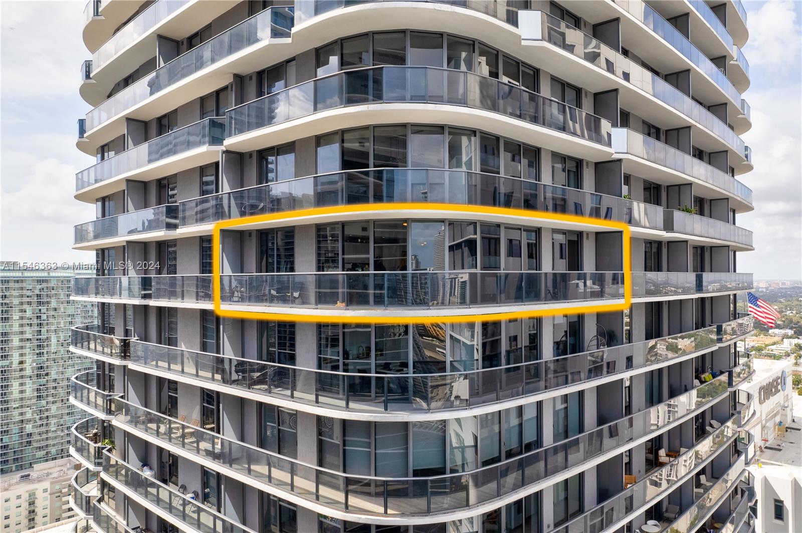 55 SW 9th St 3601, Miami, Florida 33130, 2 Bedrooms Bedrooms, ,2 BathroomsBathrooms,Residential,For Sale,55 SW 9th St 3601,A11546363
