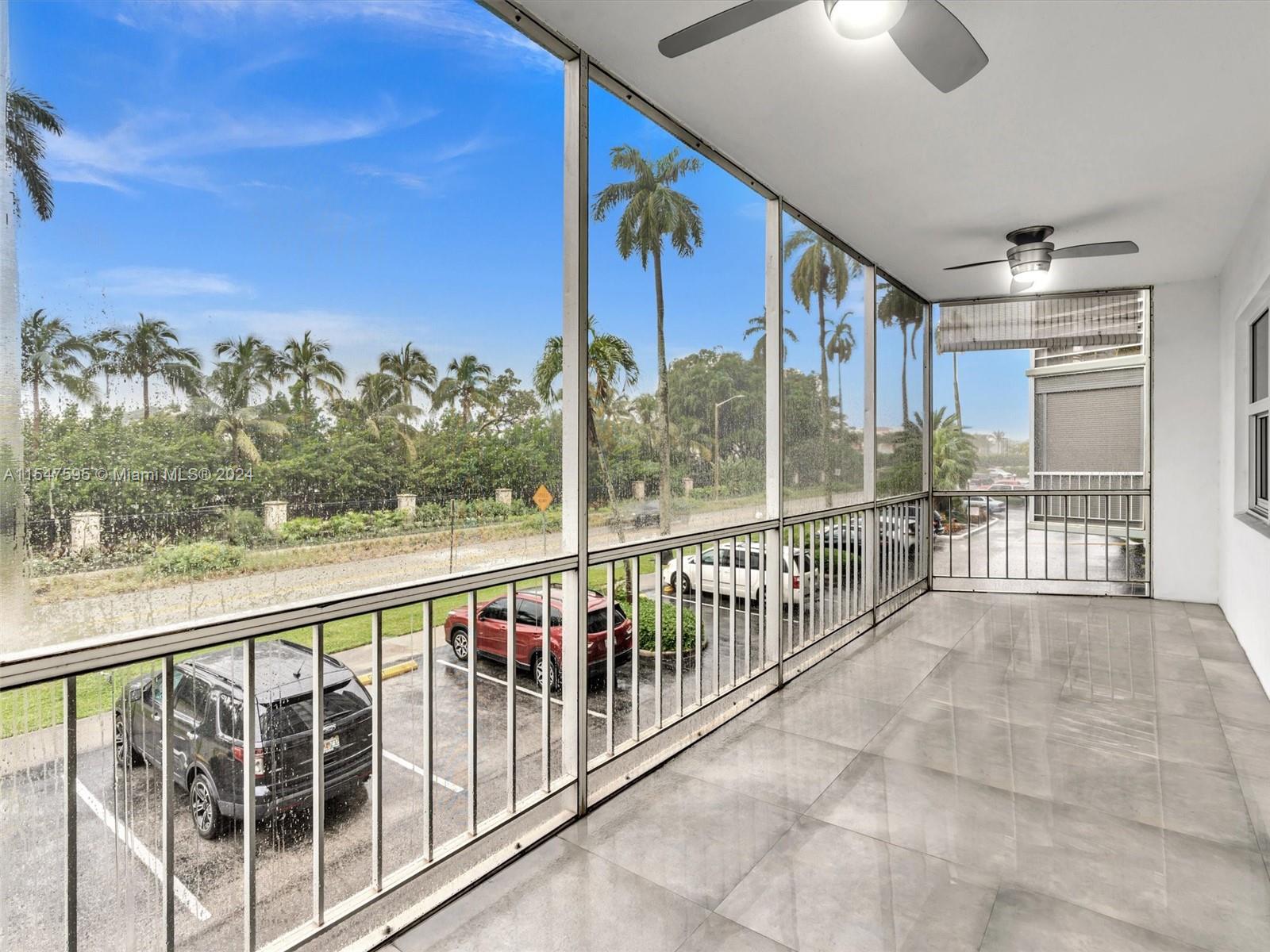 400 Diplomat Pkwy 211, Hallandale Beach, Florida 33009, 2 Bedrooms Bedrooms, ,2 BathroomsBathrooms,Residential,For Sale,400 Diplomat Pkwy 211,A11547595