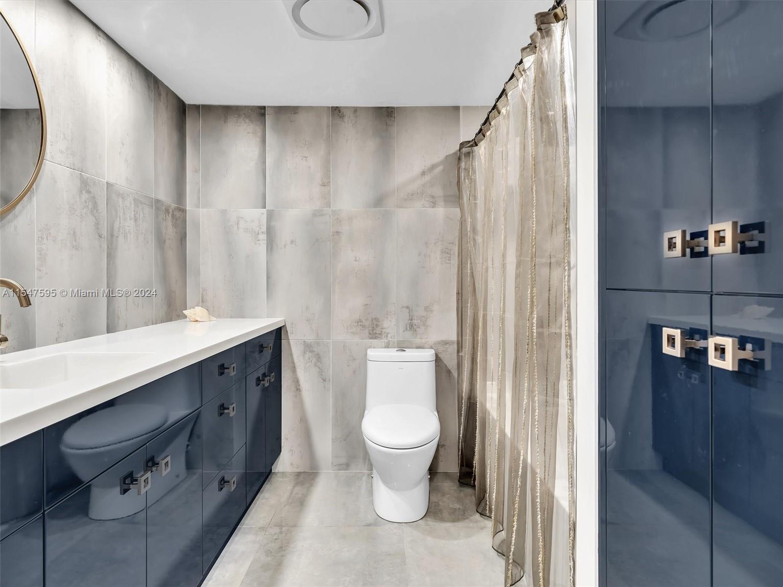 400 Diplomat Pkwy 211, Hallandale Beach, Florida 33009, 2 Bedrooms Bedrooms, ,2 BathroomsBathrooms,Residential,For Sale,400 Diplomat Pkwy 211,A11547595