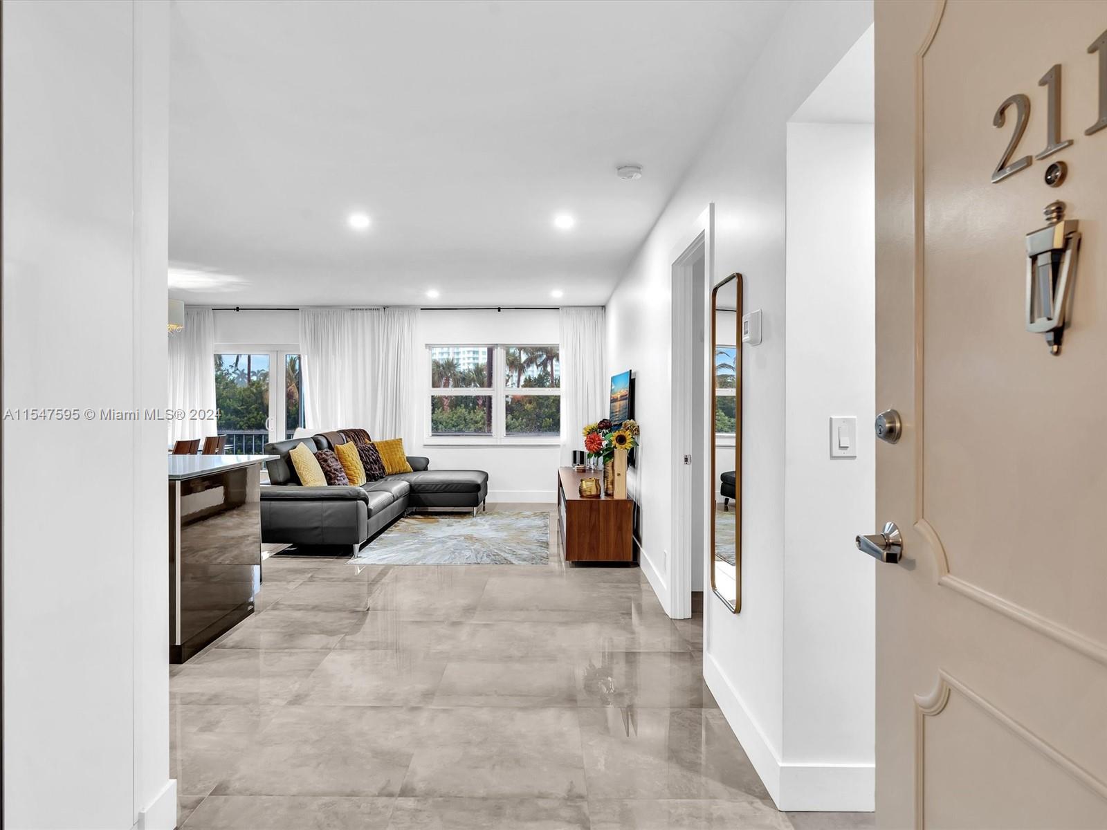 400 Diplomat Pkwy 211, Hallandale Beach, Florida 33009, 2 Bedrooms Bedrooms, ,2 BathroomsBathrooms,Residential,For Sale,400 Diplomat Pkwy 211,A11547595