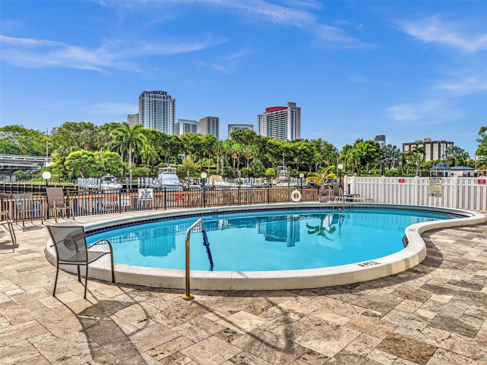 400 Diplomat Pkwy 211, Hallandale Beach, Florida 33009, 2 Bedrooms Bedrooms, ,2 BathroomsBathrooms,Residential,For Sale,400 Diplomat Pkwy 211,A11547595