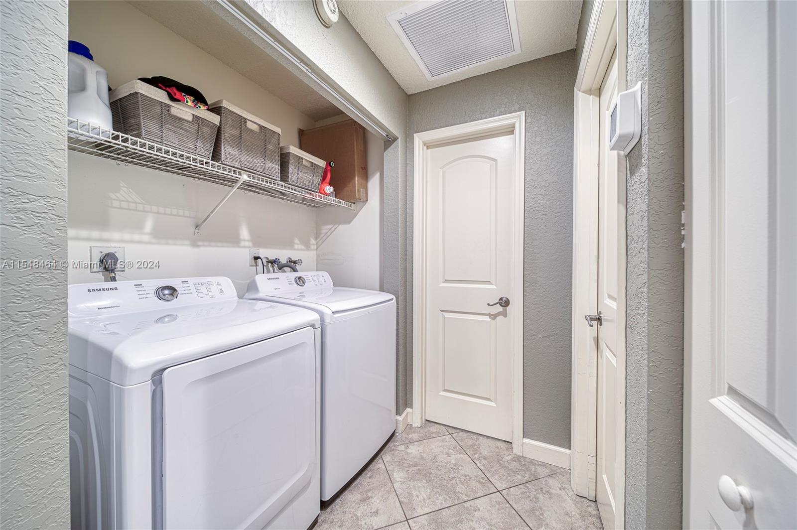 8122 NW 100th Dr 8122, Tamarac, Florida 33321, 2 Bedrooms Bedrooms, ,2 BathroomsBathrooms,Residential,For Sale,8122 NW 100th Dr 8122,A11548464