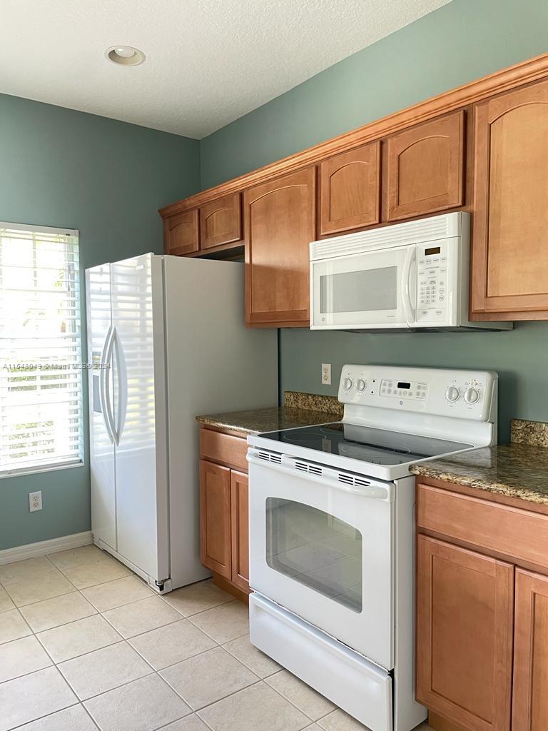 353 Cape Harbour loop, Bradenton, FL, 34212 United States, 3 Bedrooms Bedrooms, ,2 BathroomsBathrooms,Residential,For Sale,Cape Harbour loop,A11548049