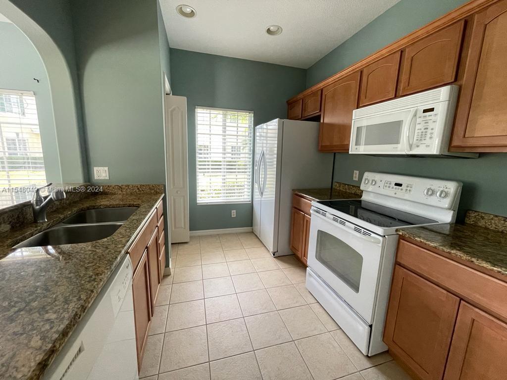 353 Cape Harbour loop, Bradenton, FL, 34212 United States, 3 Bedrooms Bedrooms, ,2 BathroomsBathrooms,Residential,For Sale,Cape Harbour loop,A11548049