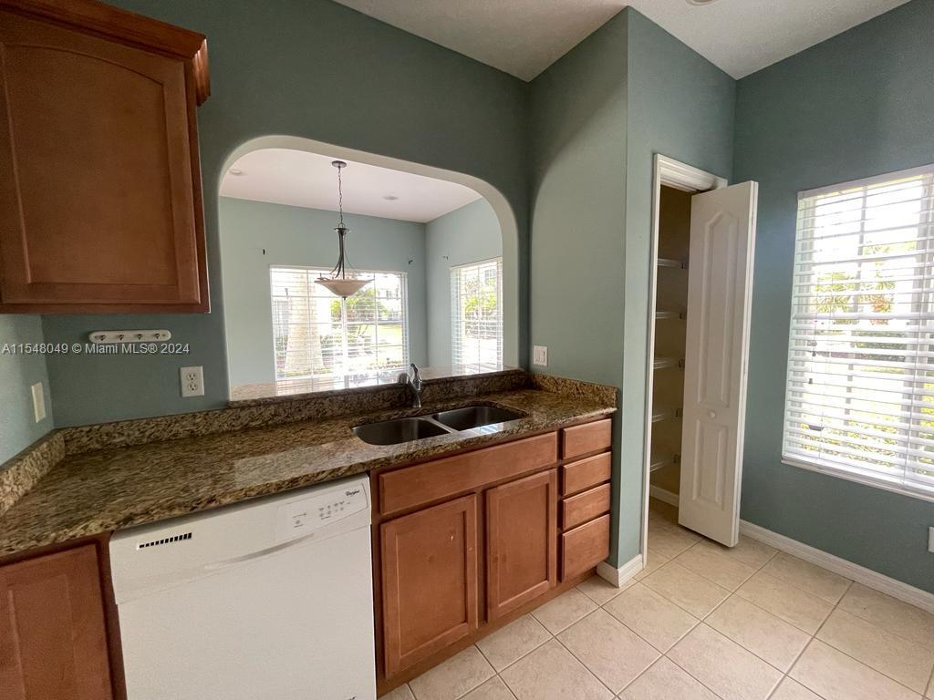 353 Cape Harbour loop, Bradenton, FL, 34212 United States, 3 Bedrooms Bedrooms, ,2 BathroomsBathrooms,Residential,For Sale,Cape Harbour loop,A11548049