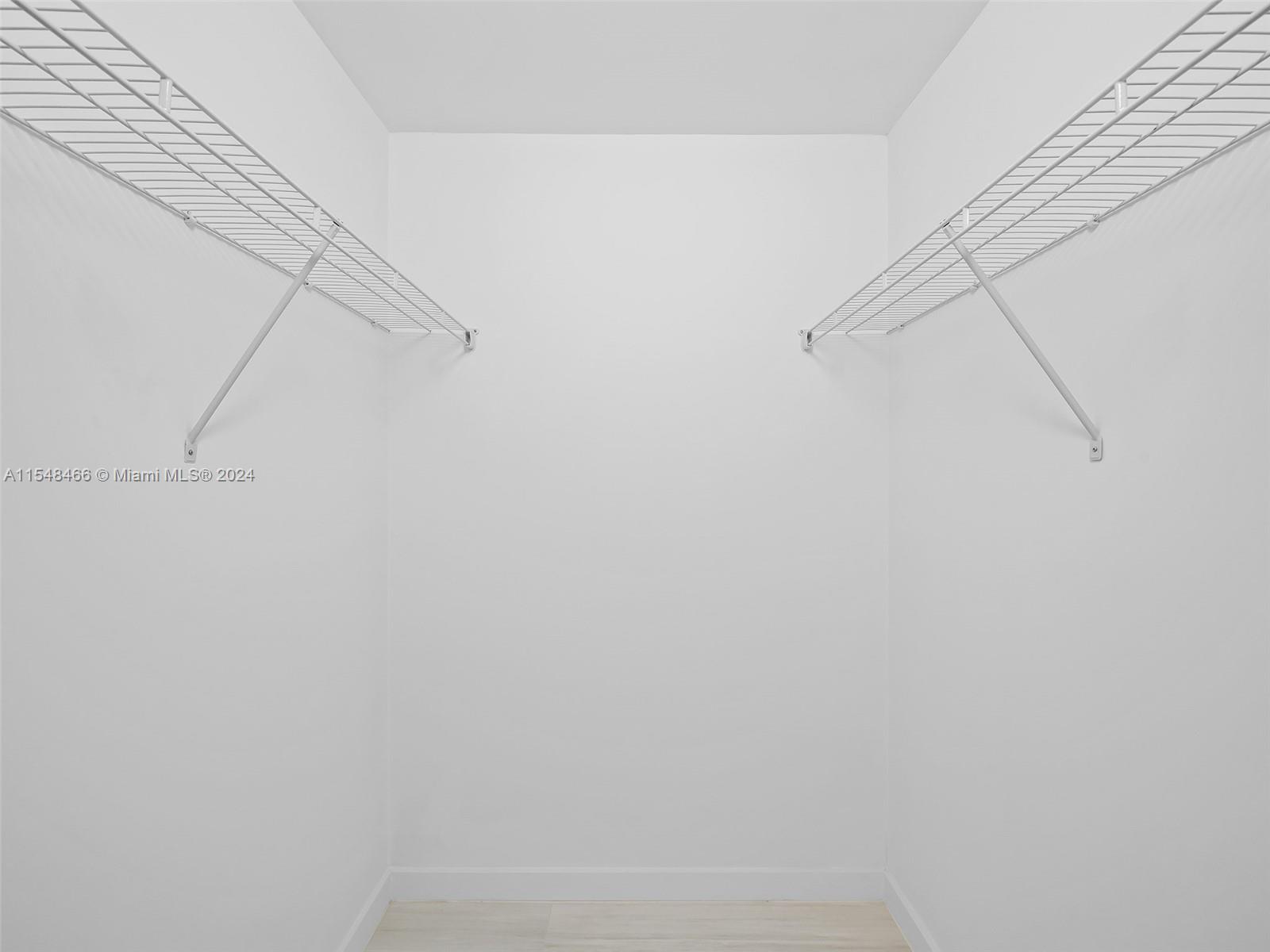 20200 W Country Club Dr 106, Aventura, Florida 33180, 3 Bedrooms Bedrooms, ,2 BathroomsBathrooms,Residential,For Sale,20200 W Country Club Dr 106,A11548466