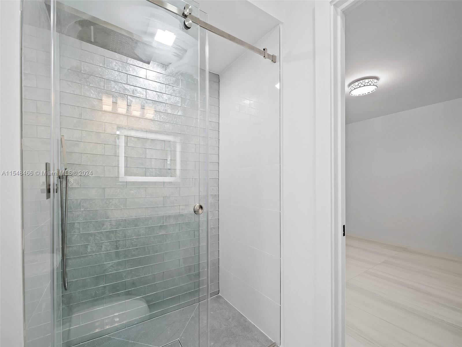 20200 W Country Club Dr 106, Aventura, Florida 33180, 3 Bedrooms Bedrooms, ,2 BathroomsBathrooms,Residential,For Sale,20200 W Country Club Dr 106,A11548466