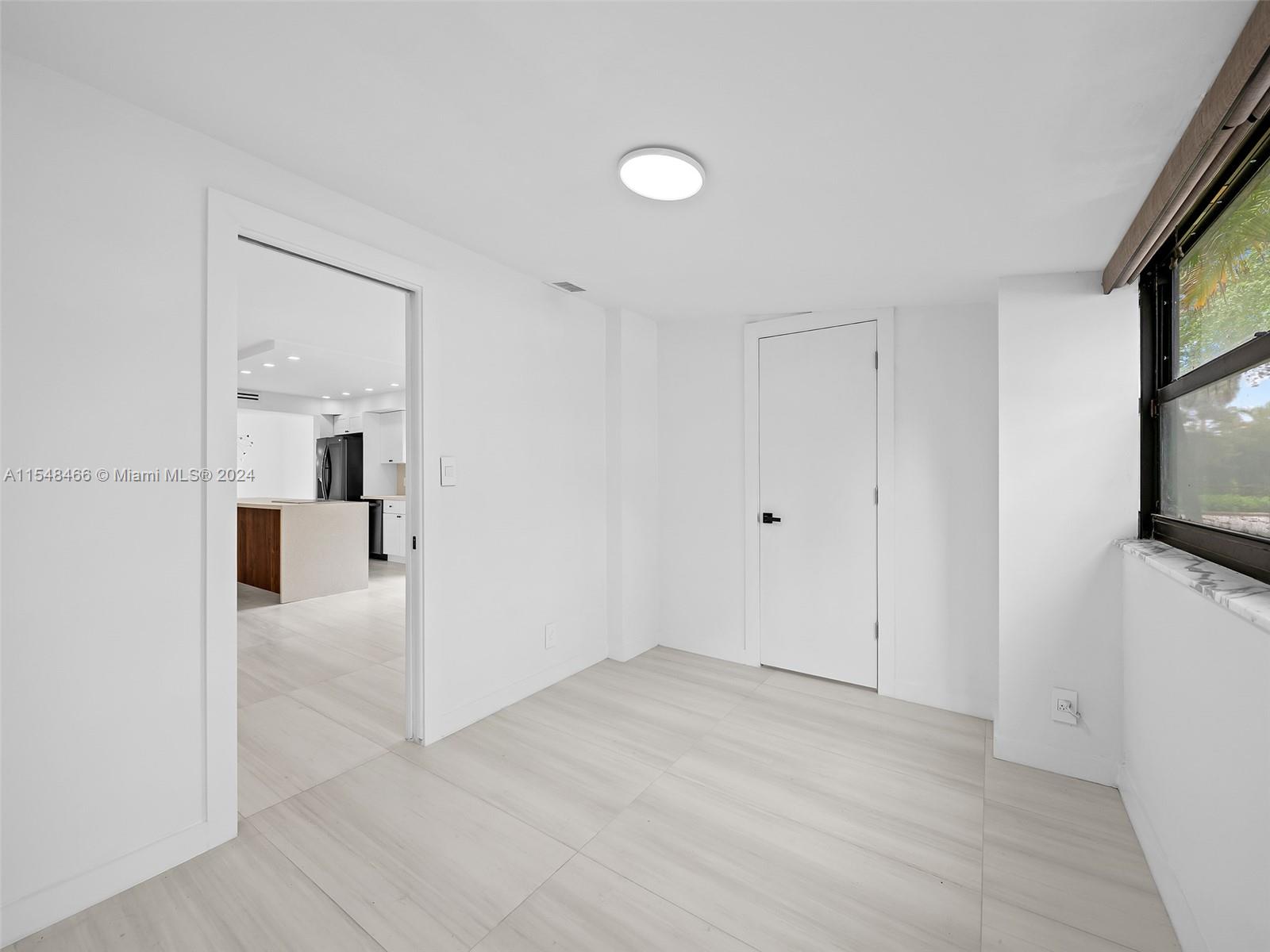 20200 W Country Club Dr 106, Aventura, Florida 33180, 3 Bedrooms Bedrooms, ,2 BathroomsBathrooms,Residential,For Sale,20200 W Country Club Dr 106,A11548466