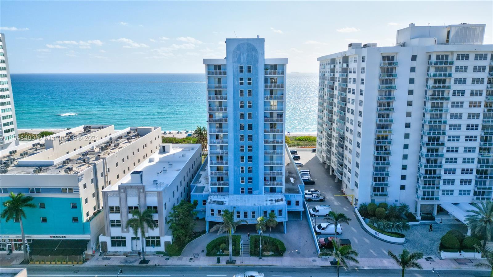 6969 Collins Ave, Miami Beach, FL, 33141 United States, 1 Bedroom Bedrooms, ,1 BathroomBathrooms,Residential,For Sale,Collins Ave,A11548460