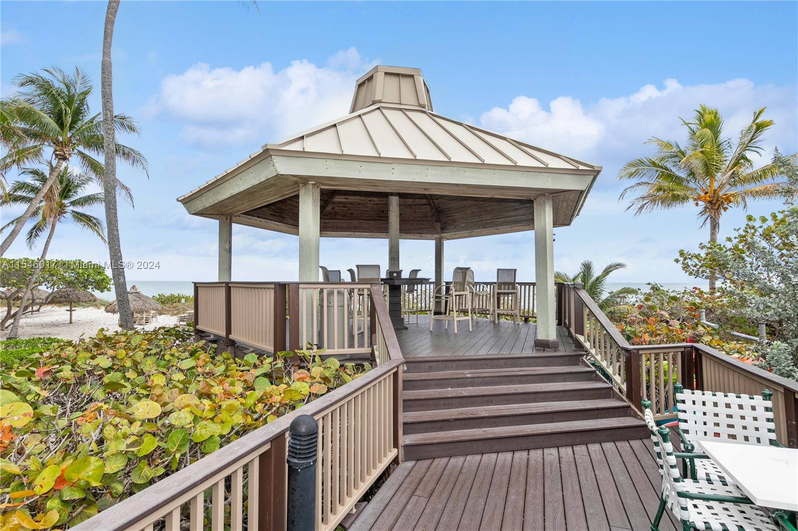 1121 Crandon Blvd, Key Biscayne, FL, 33149 United States, 2 Bedrooms Bedrooms, ,1 BathroomBathrooms,Residential,For Sale,Crandon Blvd,A11546017