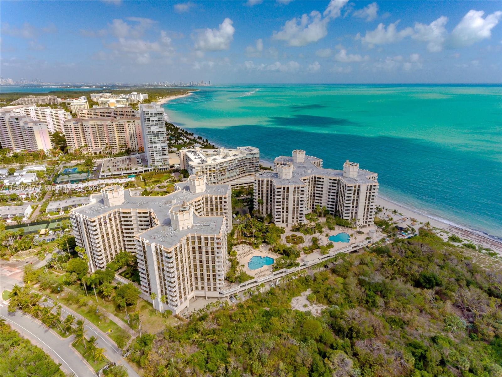 1121 Crandon Blvd D105, Key Biscayne, Florida 33149, 2 Bedrooms Bedrooms, 1 Room Rooms,1 BathroomBathrooms,Residential,For Sale,1121 Crandon Blvd D105,A11546017