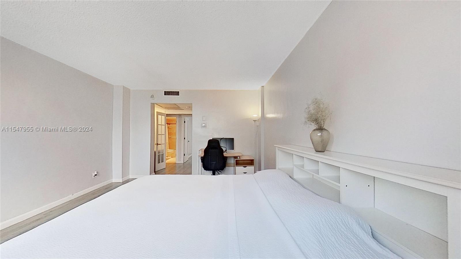 19380 Collins Ave, Sunny Isles Beach, FL, 33160 United States, 3 Bedrooms Bedrooms, ,2 BathroomsBathrooms,Residential,For Sale,Collins Ave,A11547955