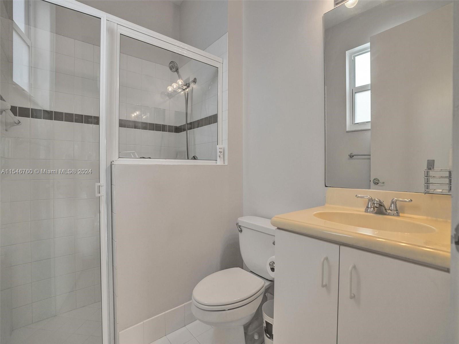 4985 120th Ave, Coral Springs, FL, 33076 United States, 5 Bedrooms Bedrooms, ,3 BathroomsBathrooms,Residential,For Sale,120th Ave,A11546760